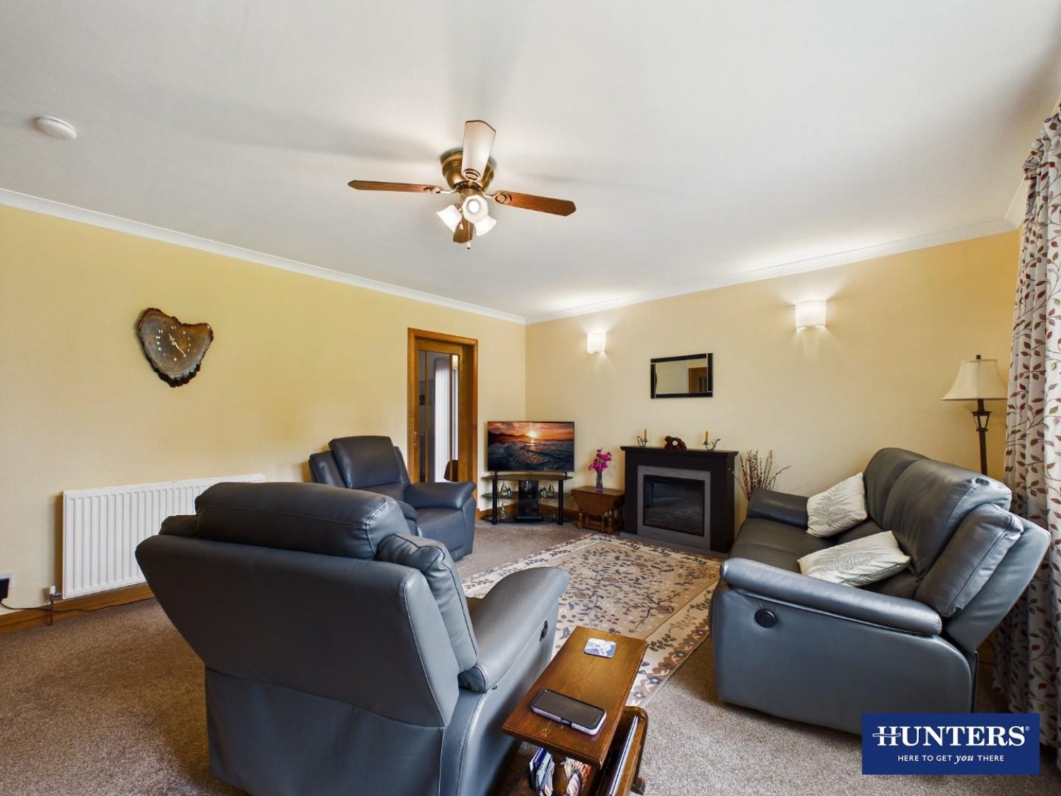 Milner Place, Coo Lane, Thornhill