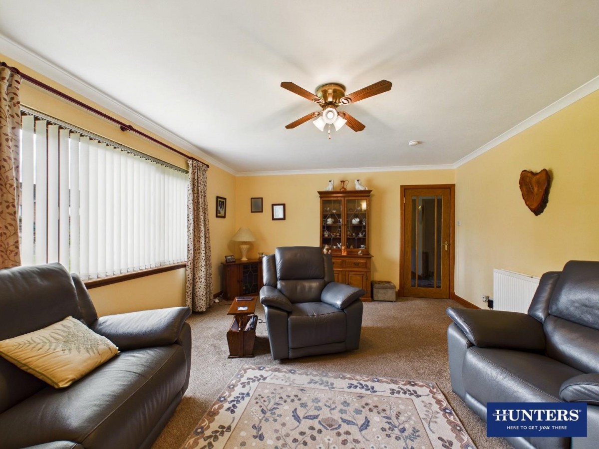 Milner Place, Coo Lane, Thornhill