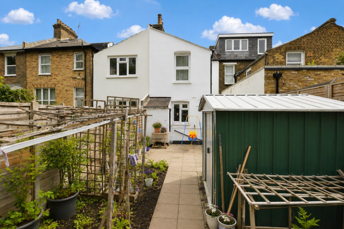 Cecil Road, Plaistow, London, E13 0LR