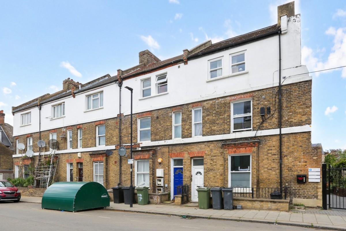 Padfield Road, London, SE5