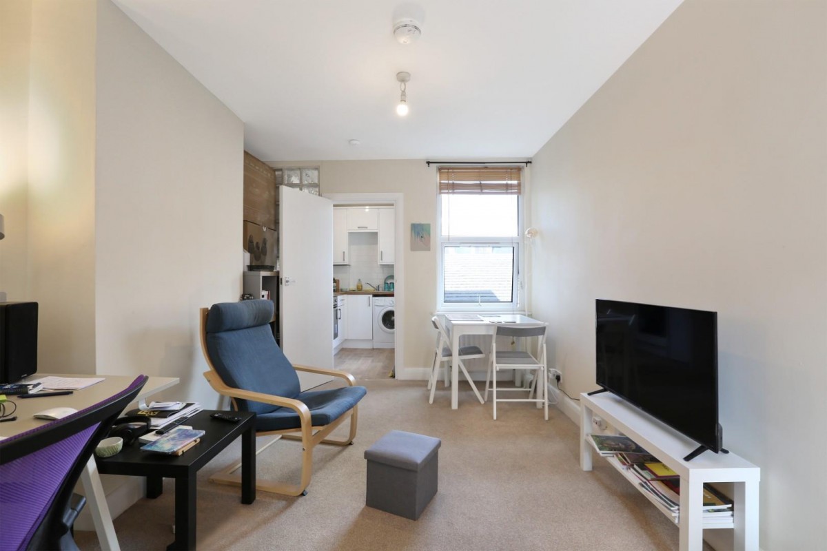 Padfield Road, London, SE5