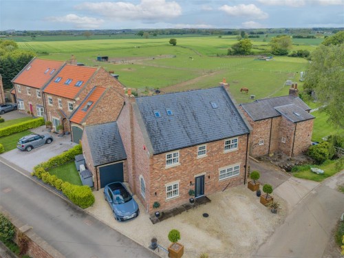 Provost House 1 Hall Close, Church Fenton, Tadcaster