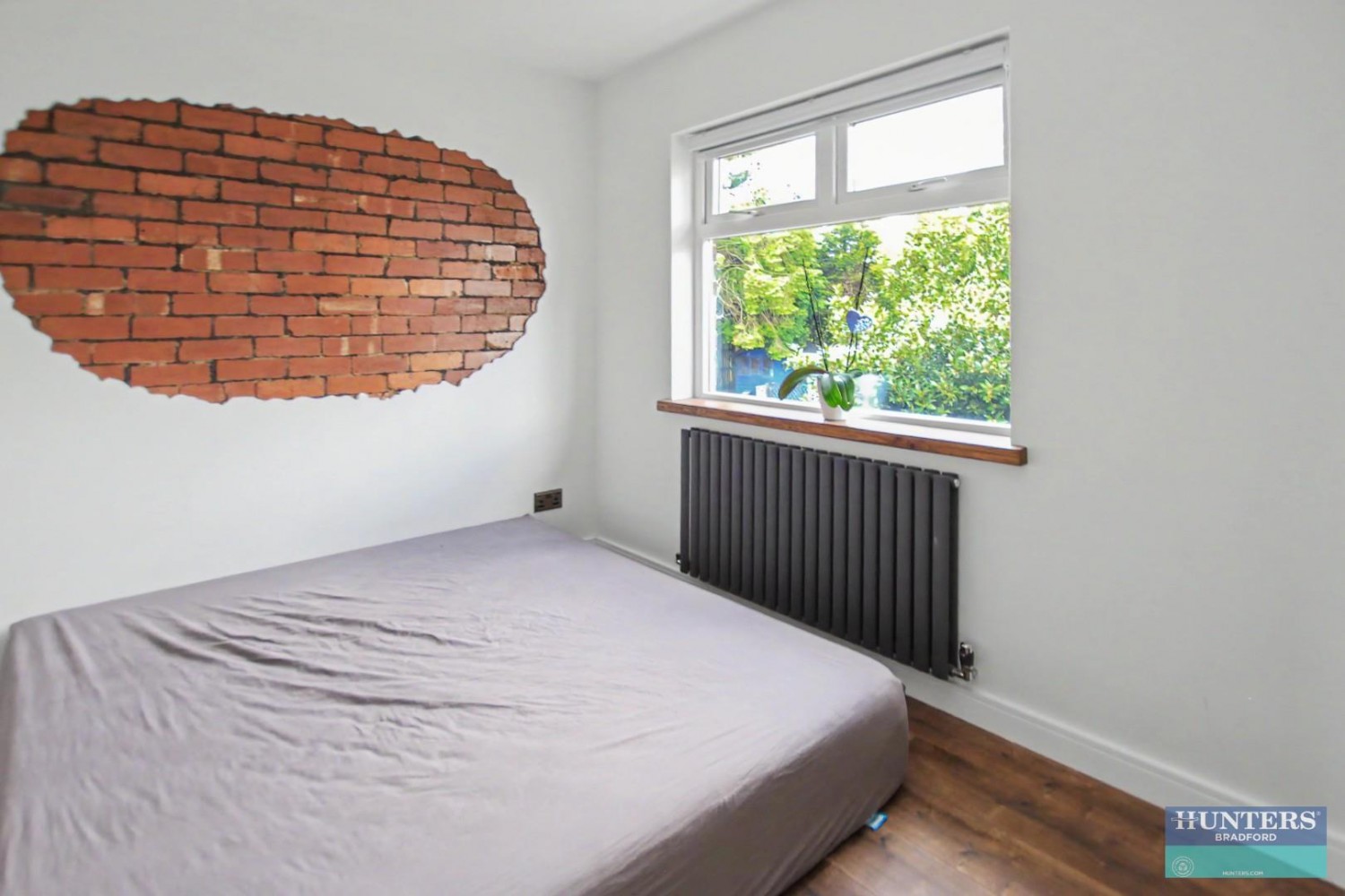 Breighton Adown Bradford, BD6 3LF