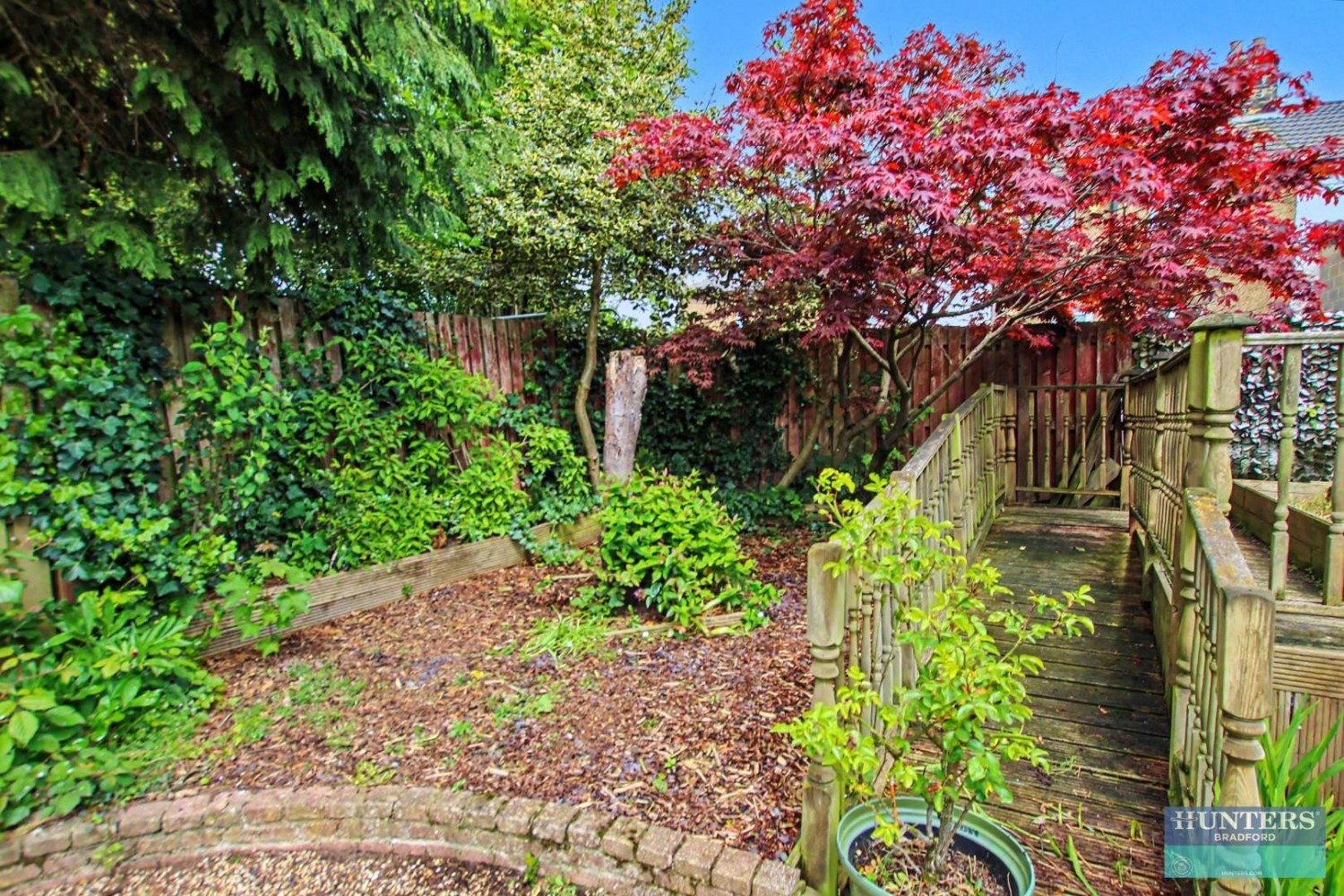 Breighton Adown Bradford, BD6 3LF