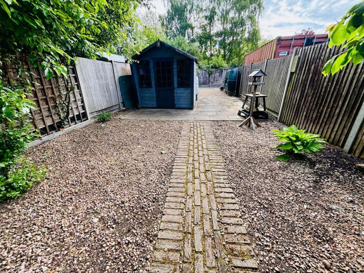 Brampton, Lincoln, LN1 2EG