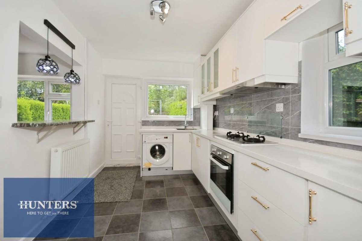 Hunloke Crescent, Boythorpe, Chesterfield, S40 2PE