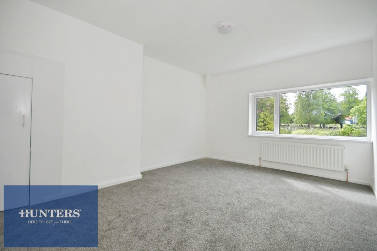 Hunloke Crescent, Boythorpe, Chesterfield, S40 2PE