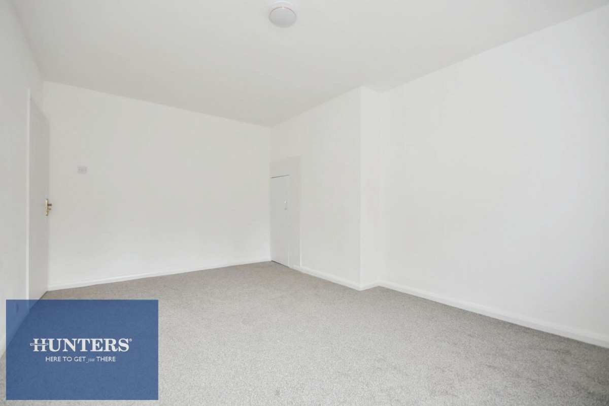Hunloke Crescent, Boythorpe, Chesterfield, S40 2PE