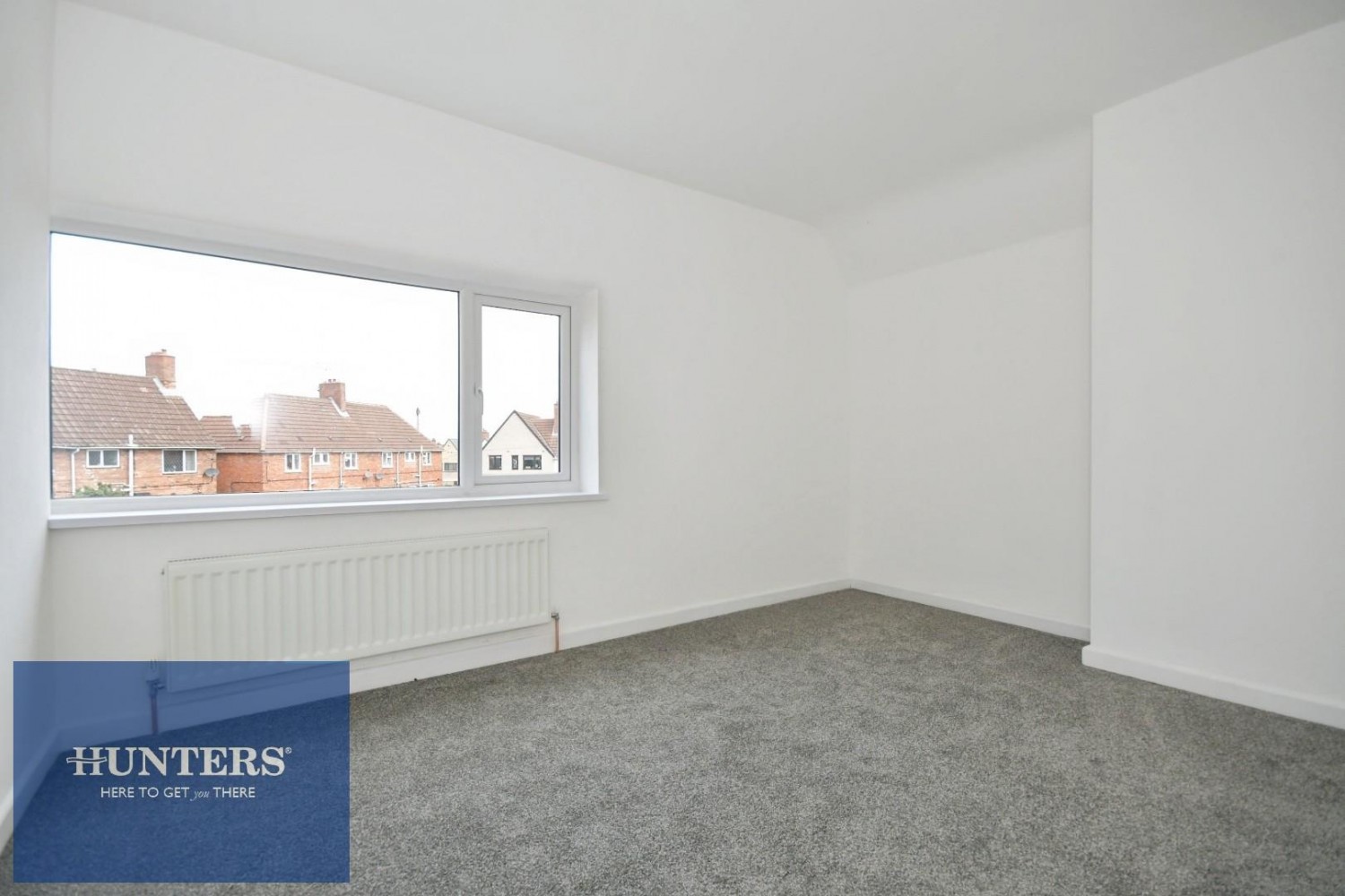 3 bedroom House for sale in Hunloke Crescent, Boythorpe, Chesterfield, S40 2PE