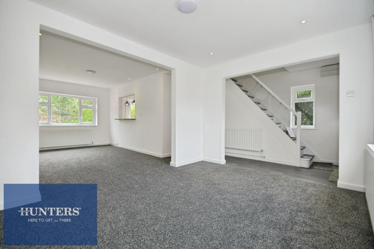 Hunloke Crescent, Boythorpe, Chesterfield, S40 2PE