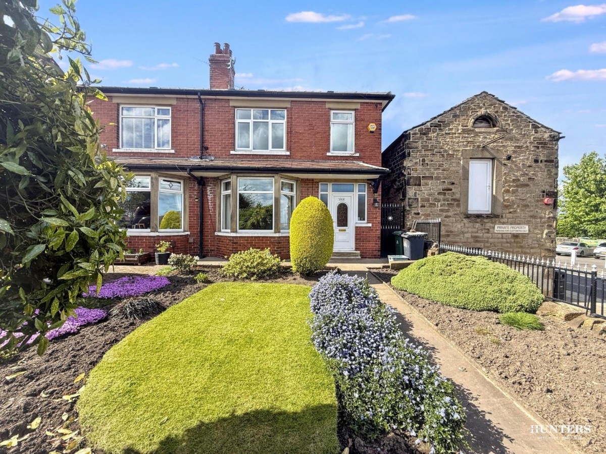 The Town, Thornhill, Dewsbury