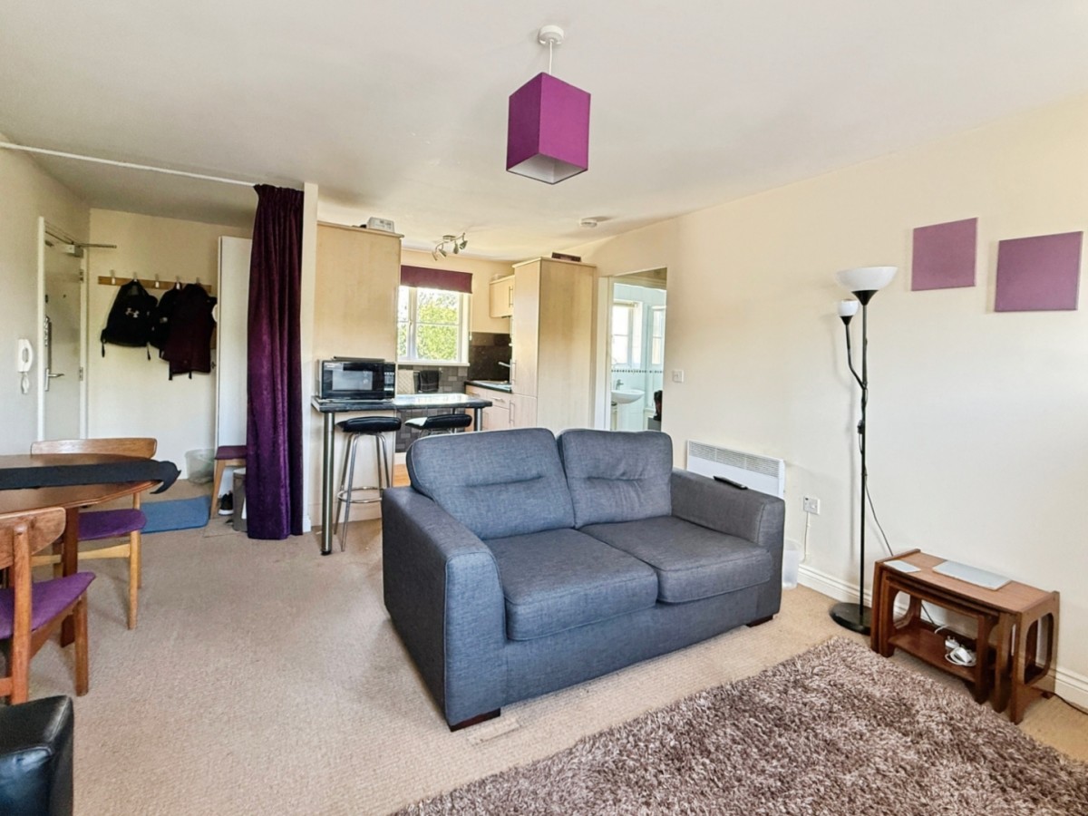 Tanglewood Way, Chalford, Stroud