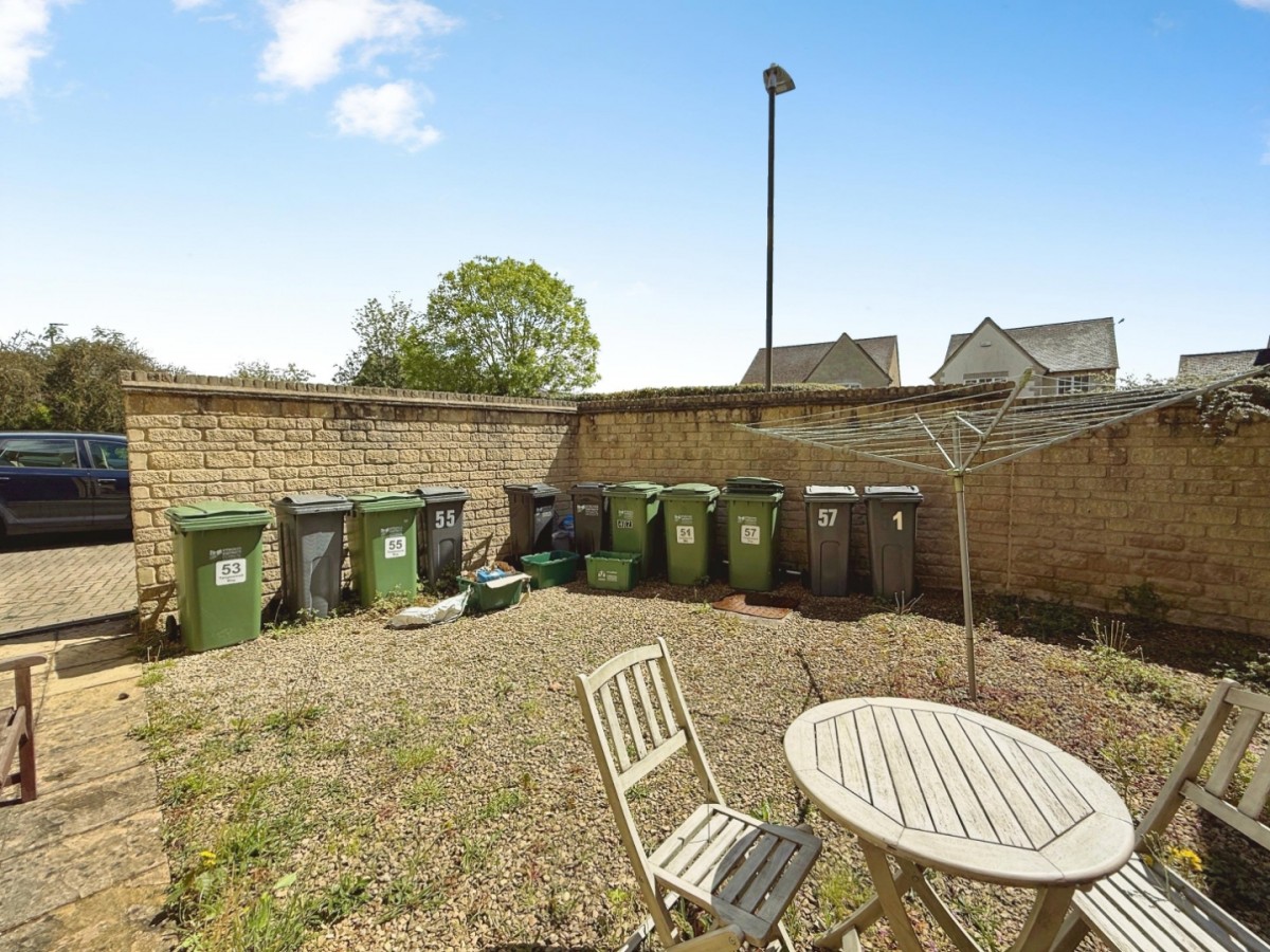 Tanglewood Way, Chalford, Stroud