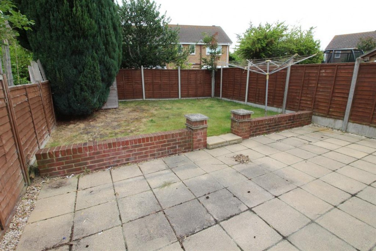 Beauchamps Gardens, Littledown, Bournemouth, BH7 7JE