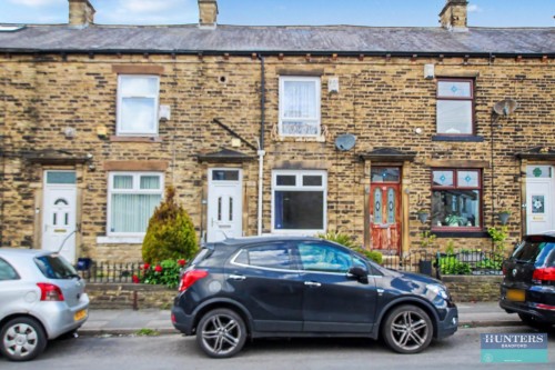 Woodhall Avenue Bradford, BD3 7BY