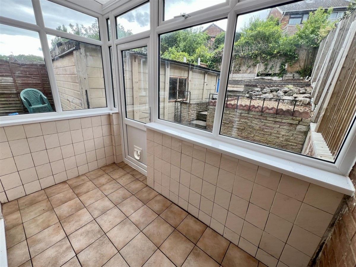 Sandringham Road, Wordsley, DY8 5HN