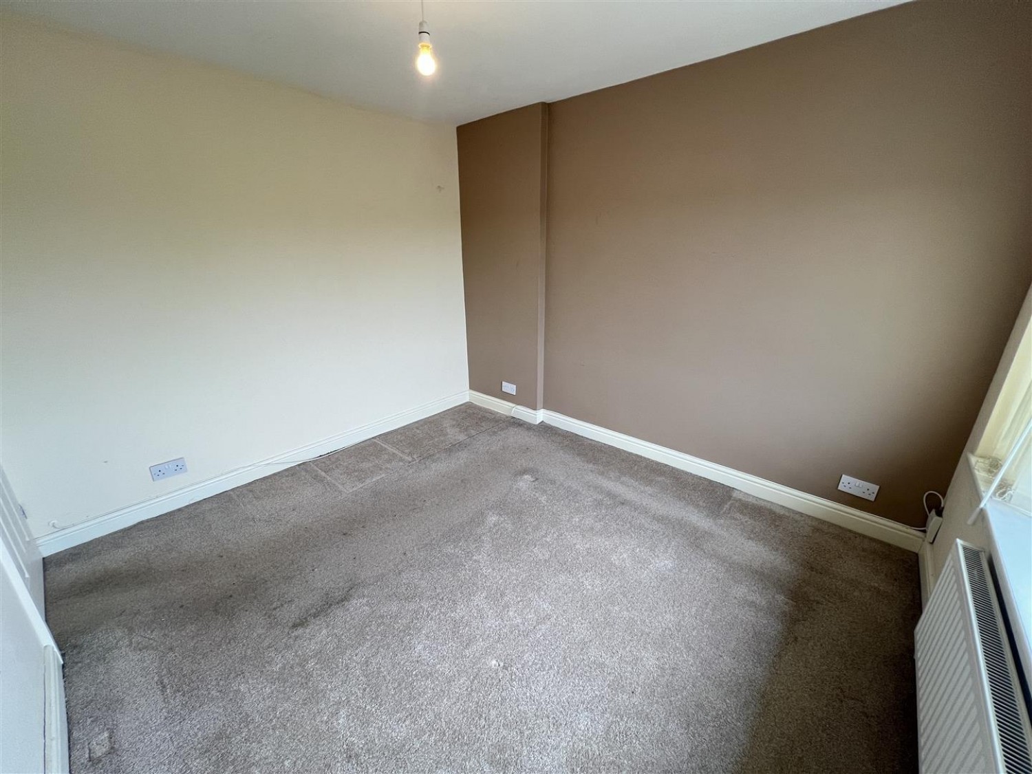Sandringham Road, Wordsley, DY8 5HN