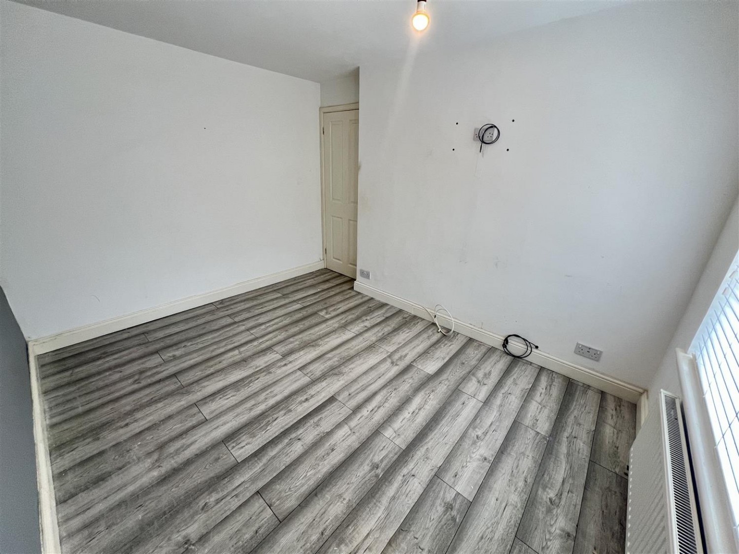 Sandringham Road, Wordsley, DY8 5HN