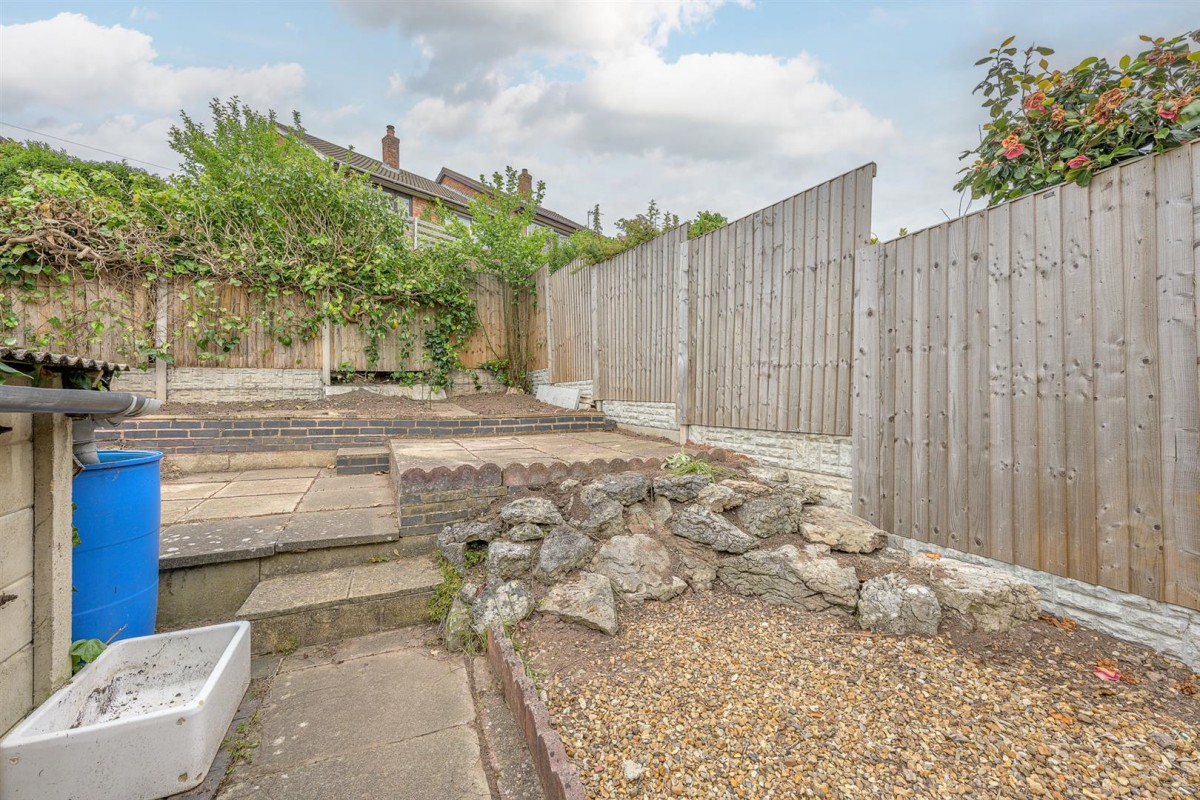 Sandringham Road, Wordsley, DY8 5HN