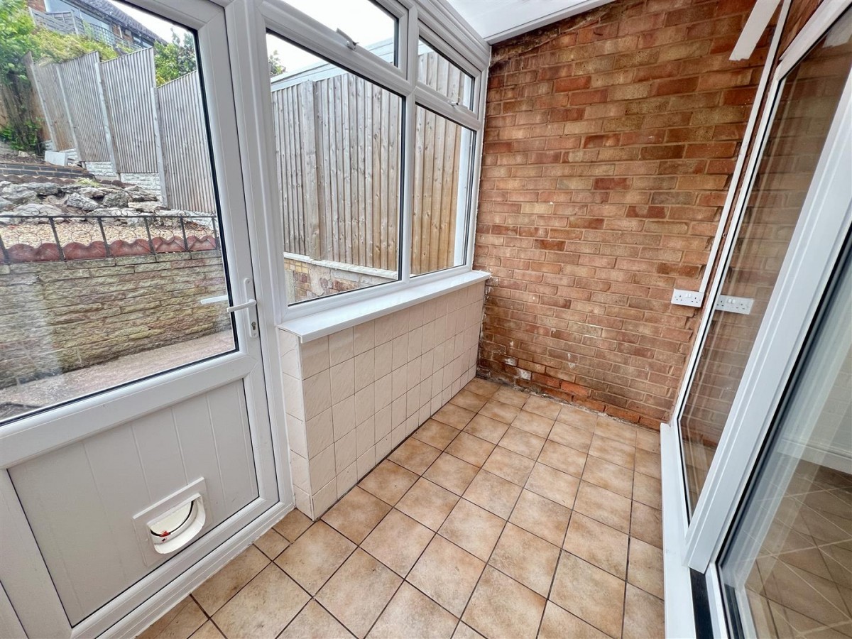 Sandringham Road, Wordsley, DY8 5HN