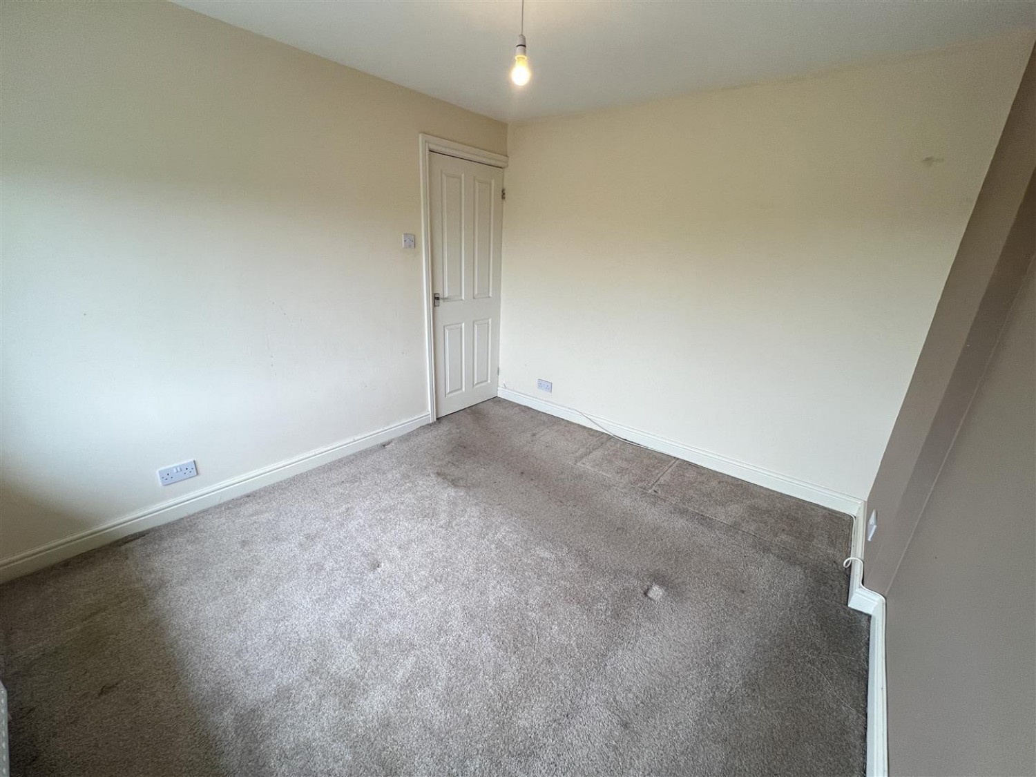 Sandringham Road, Wordsley, DY8 5HN