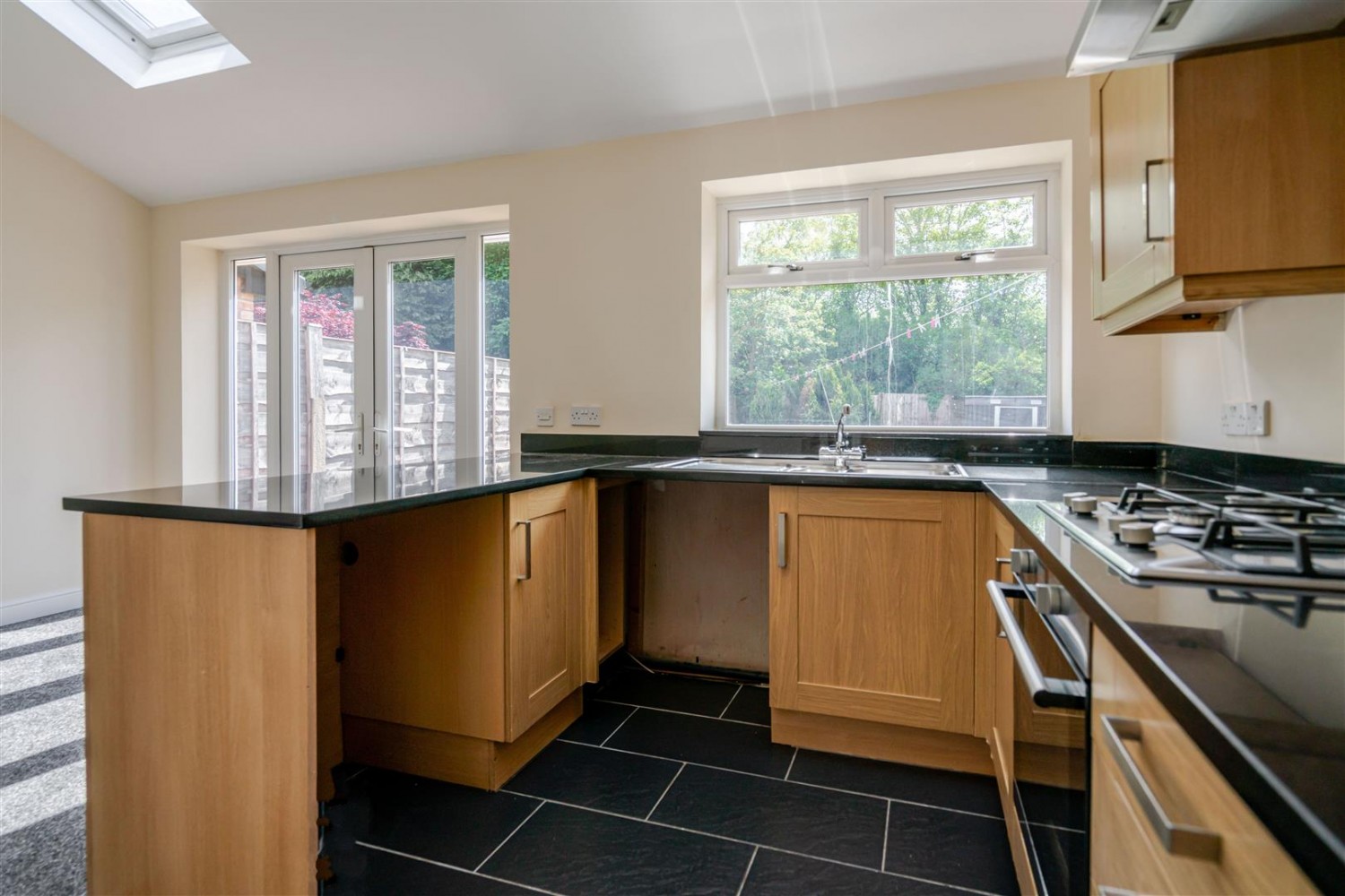 3 bedroom House to let in Boothfield, Eccles, Manchester, M30 8HT