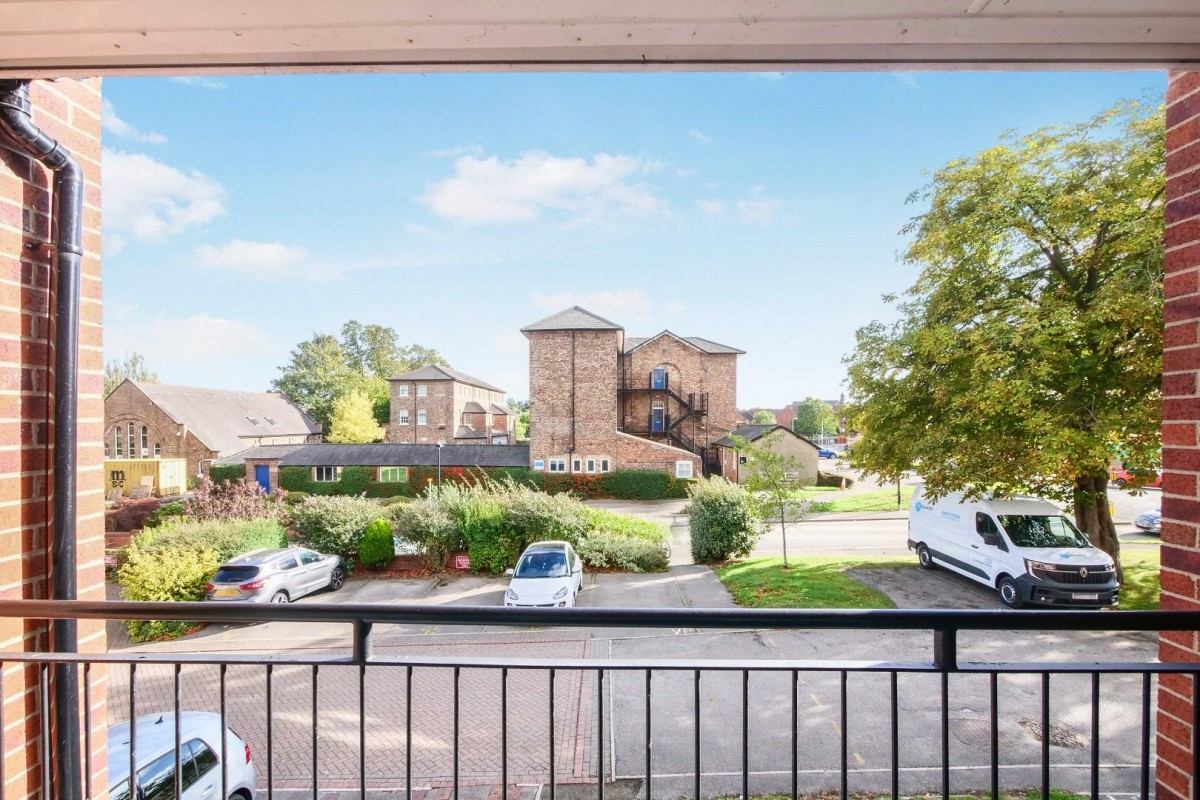 Winteringham house, Whitecross Gardens, York