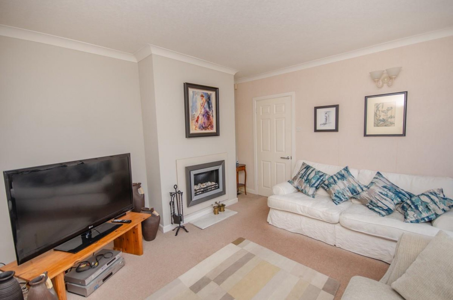 Park Crescent, Frenchay, Bristol, BS16 1NZ