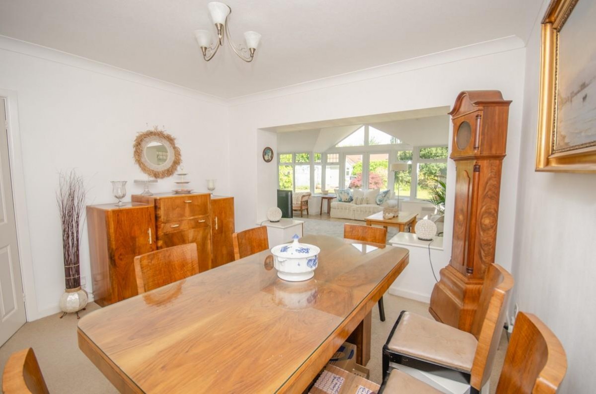 Park Crescent, Frenchay, Bristol, BS16 1NZ