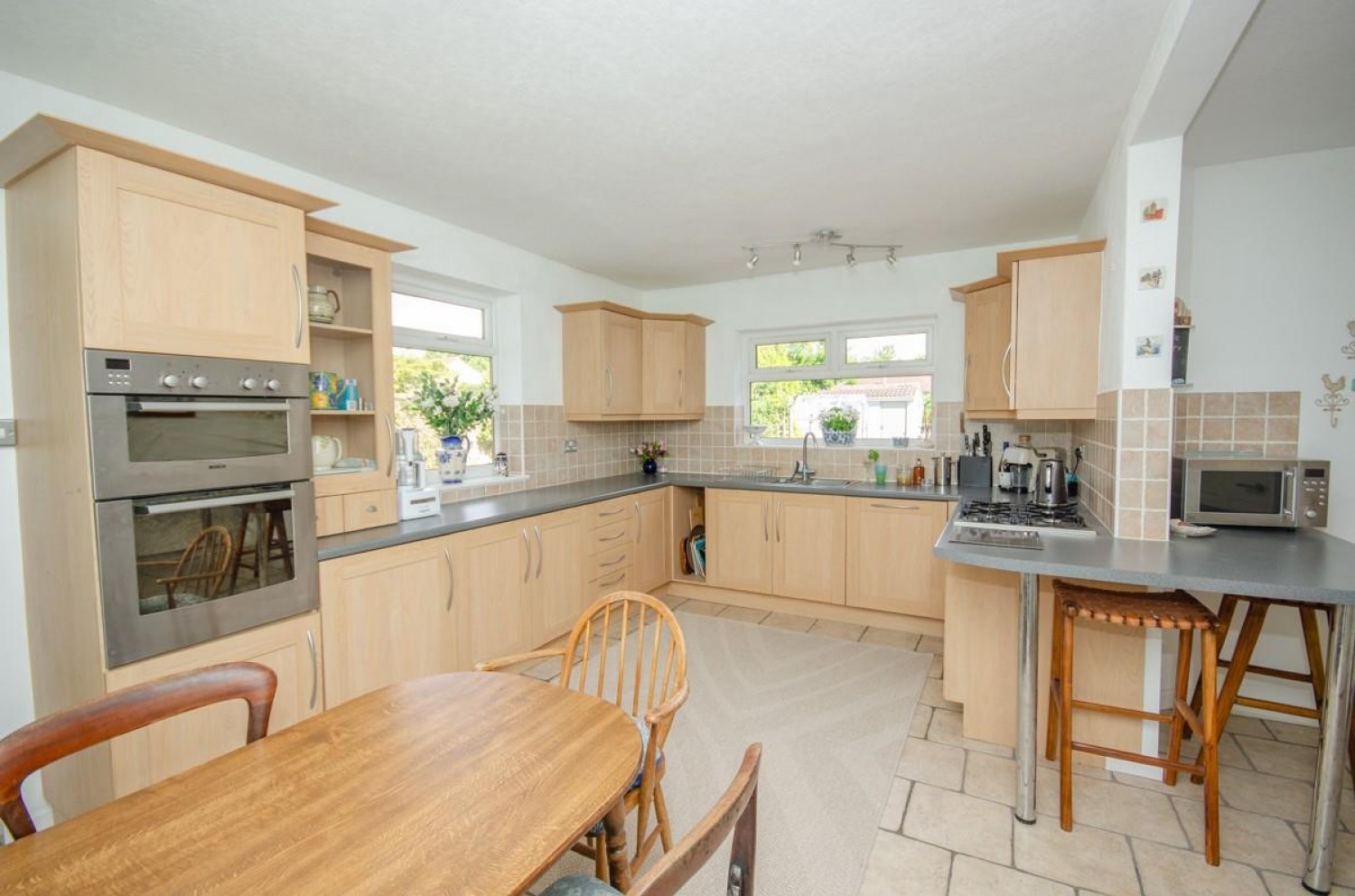 Park Crescent, Frenchay, Bristol, BS16 1NZ