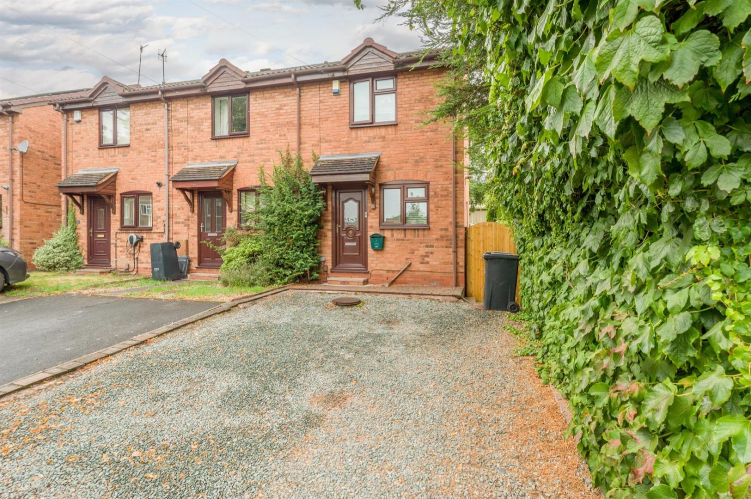 Mamble Road, Wollaston