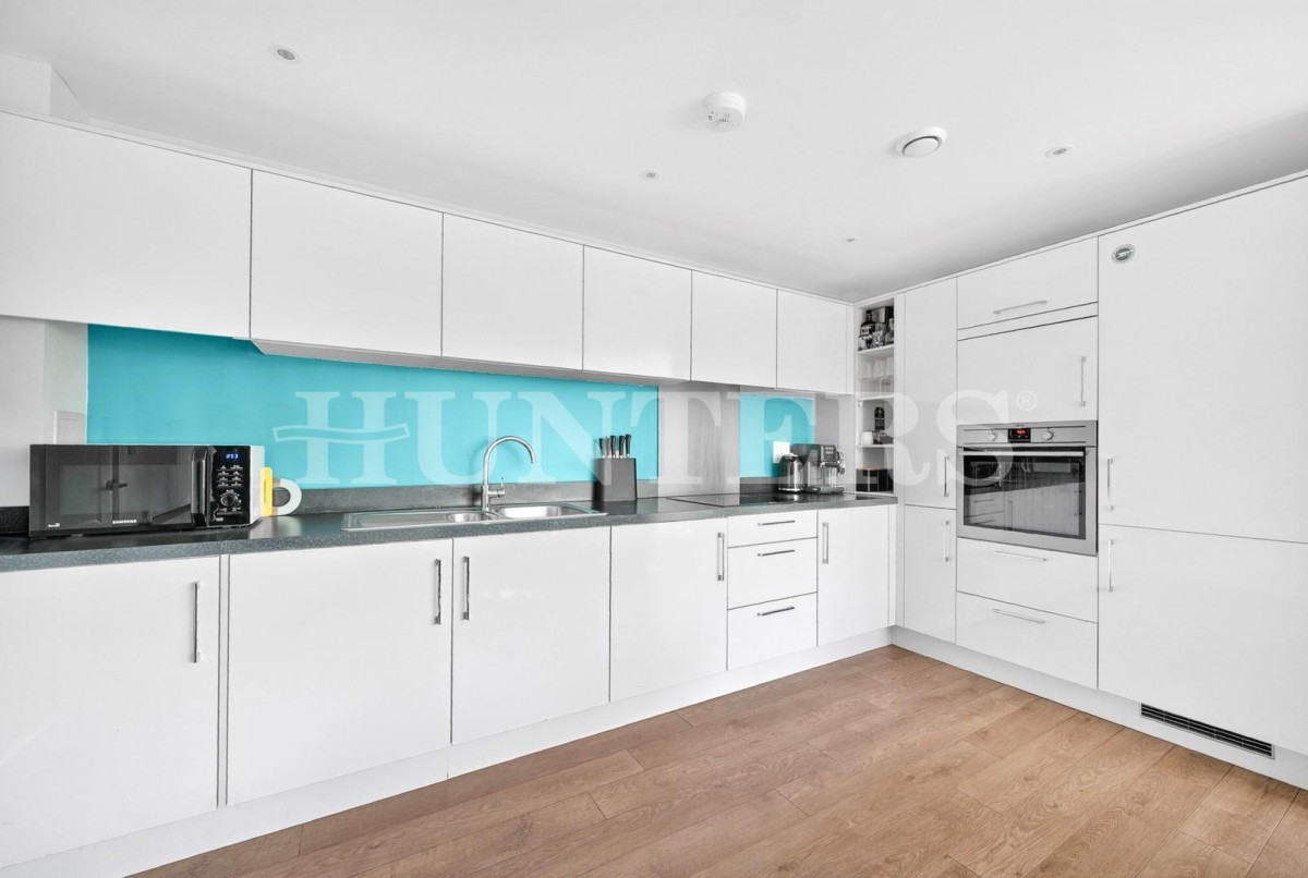Lapwing Heights, London, N17