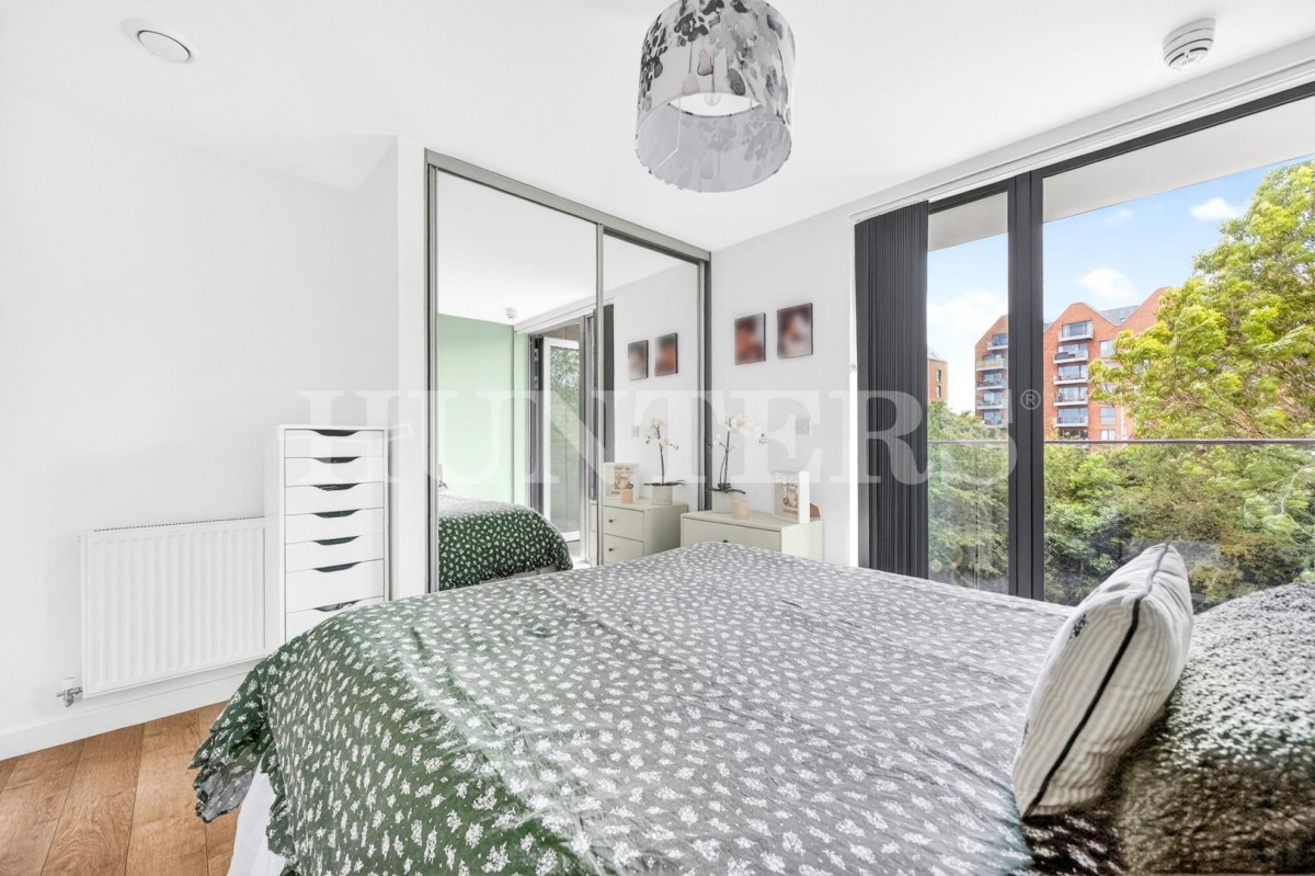 Lapwing Heights, London, N17