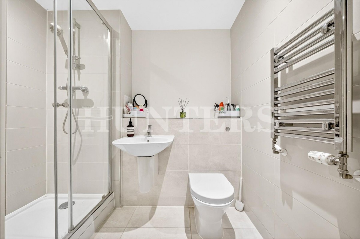 Lapwing Heights, London, N17
