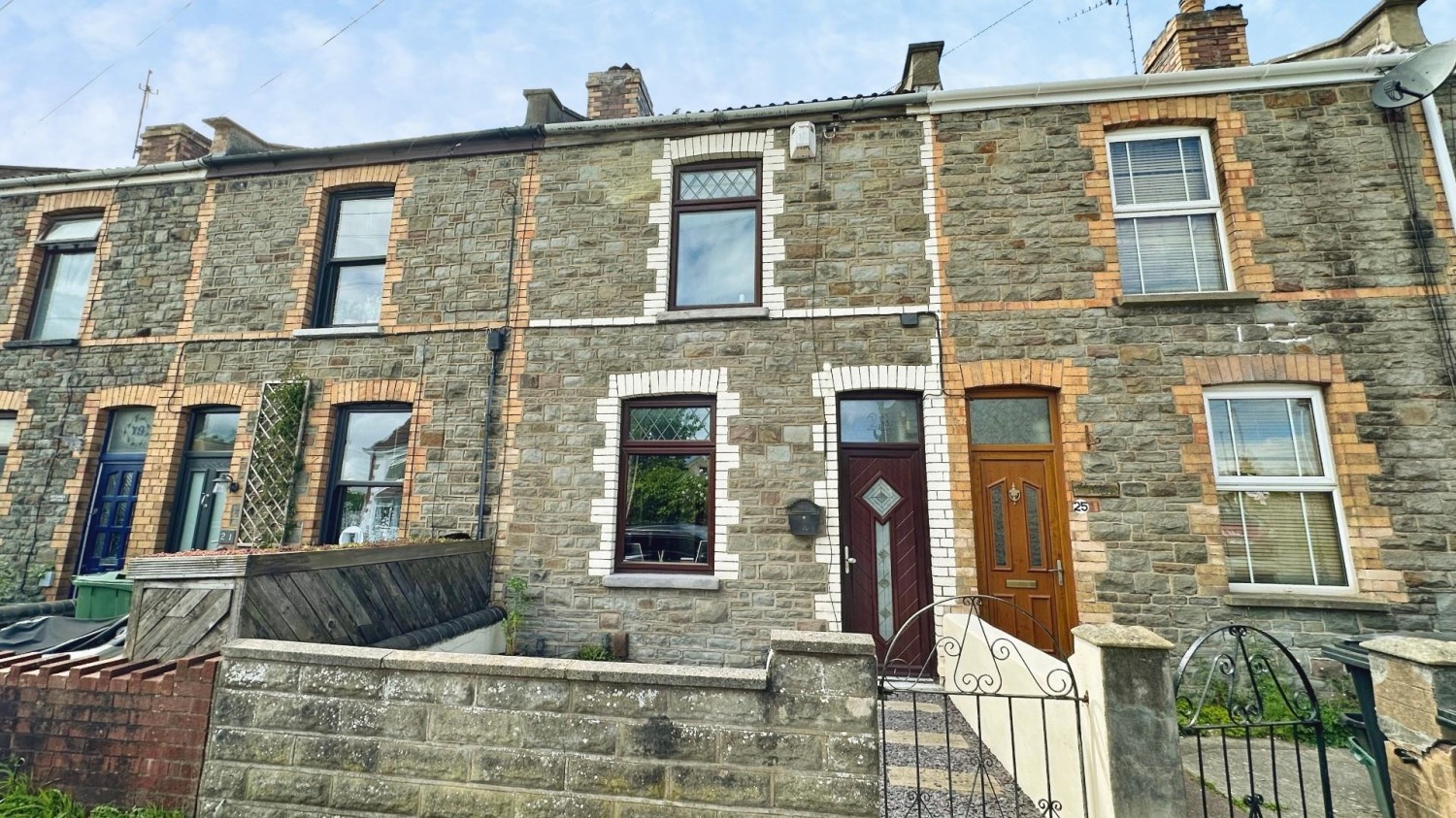 2 bedroom House for sale in Pound Lane, Fishponds, Bristol