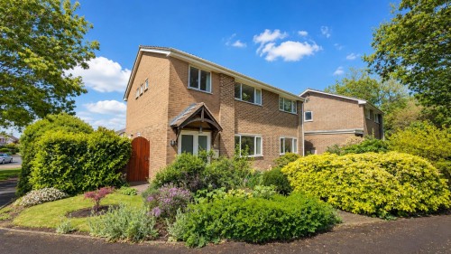 Cumbria Close, Thornbury, South Gloucestershire