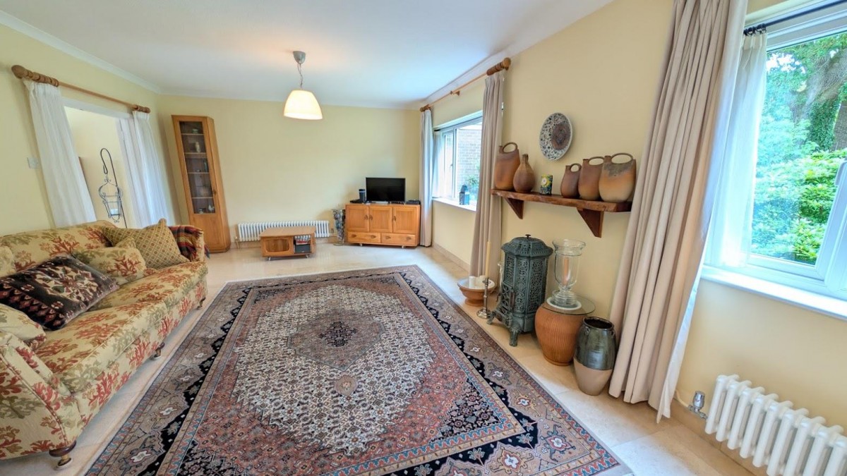 Cumbria Close, Thornbury, South Gloucestershire
