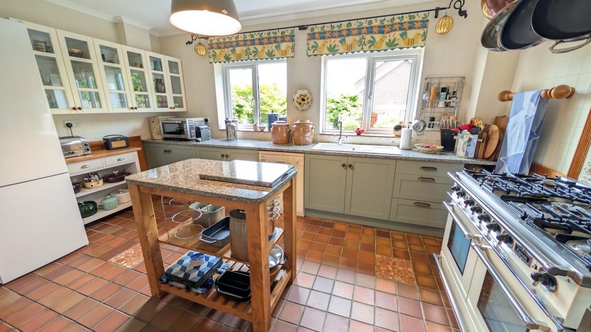 Cumbria Close, Thornbury, South Gloucestershire
