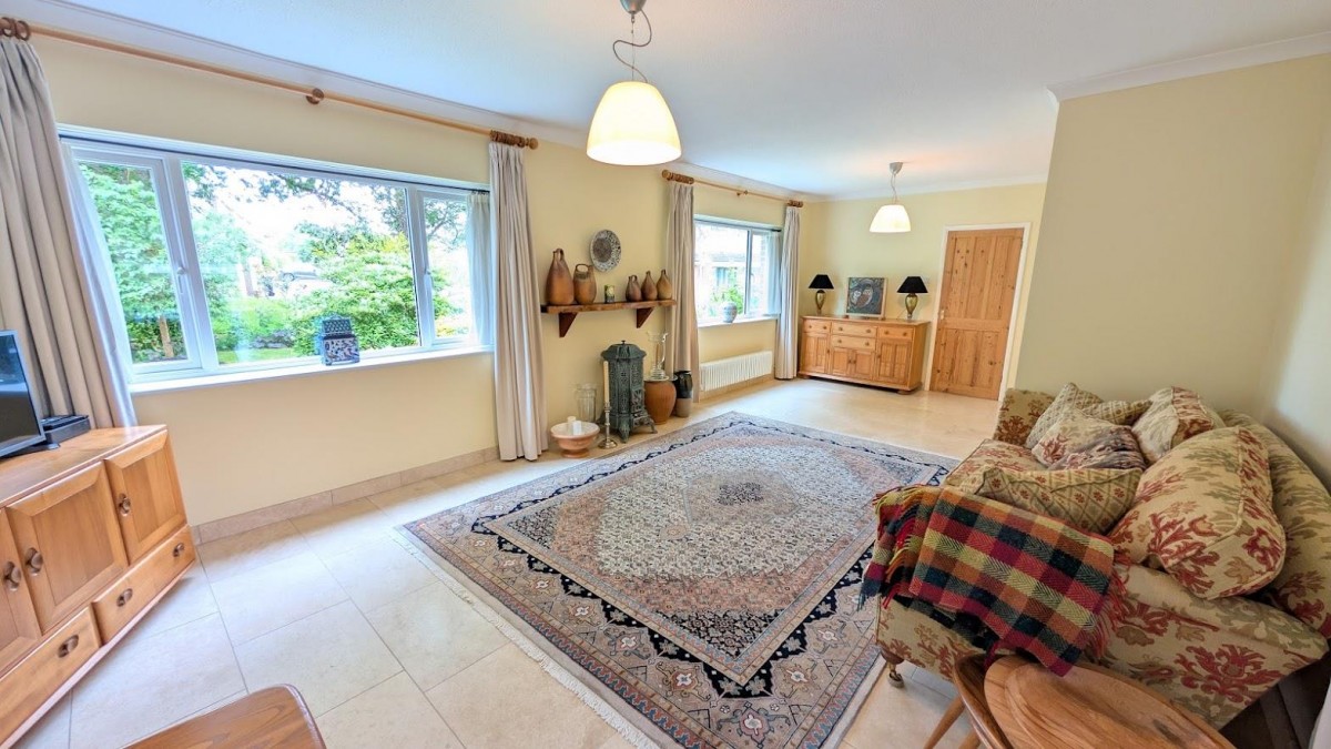 Cumbria Close, Thornbury, South Gloucestershire