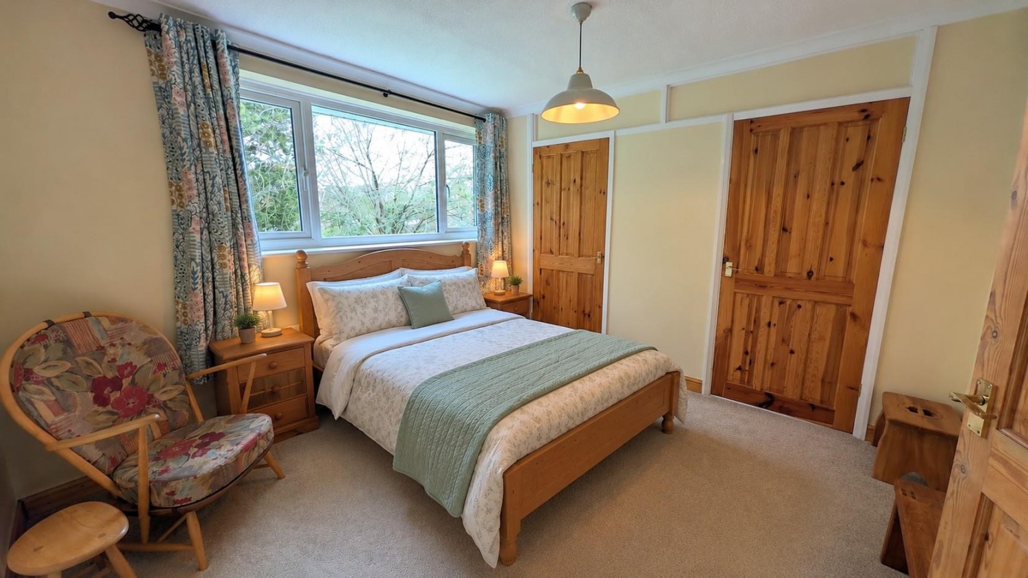Cumbria Close, Thornbury, South Gloucestershire