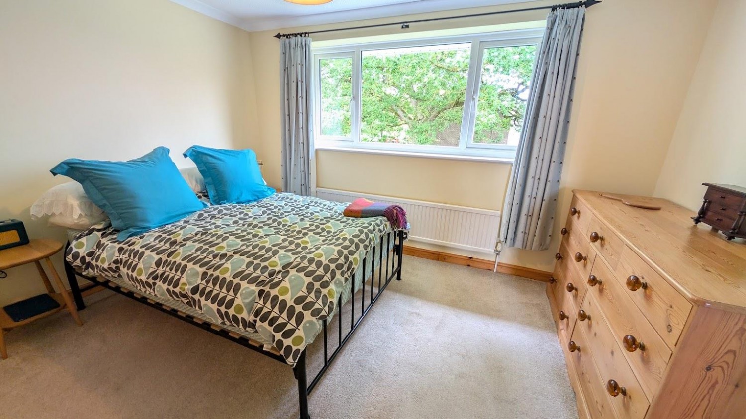Cumbria Close, Thornbury, South Gloucestershire