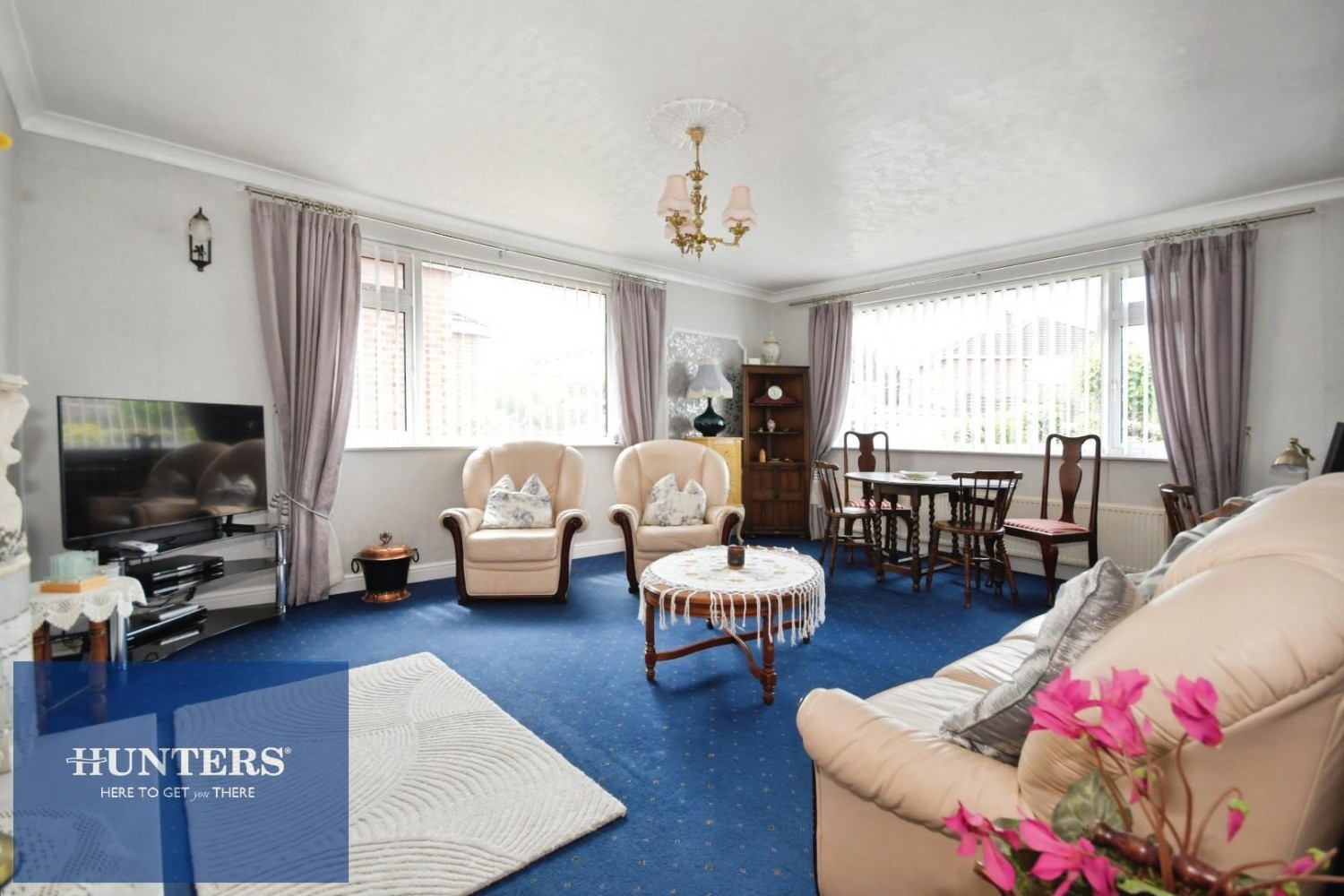 Edinburgh Road, Wingerworth, Chesterfield, S42 6SQ