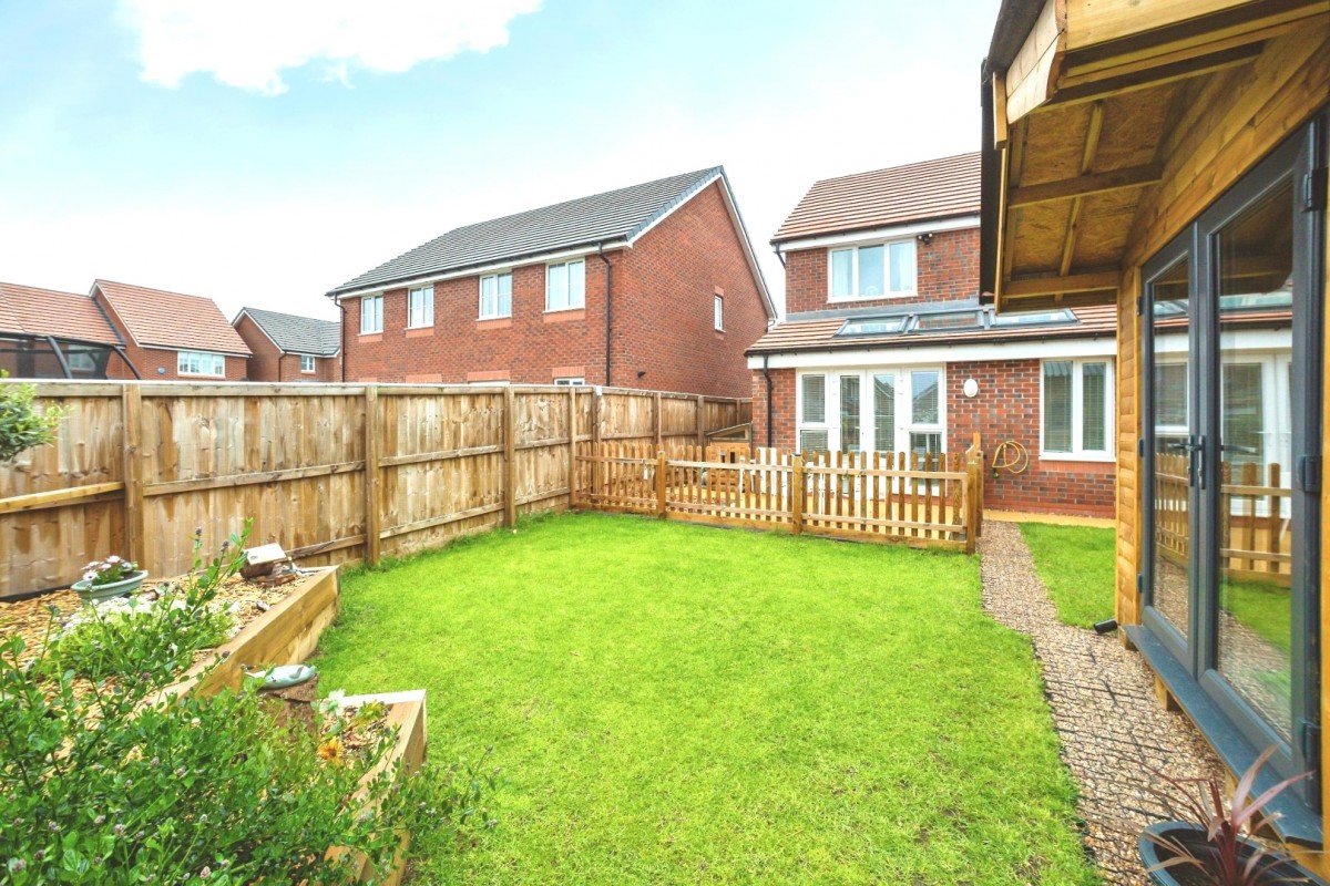 Rosefinch Road, Goldthorpe, Rotherham