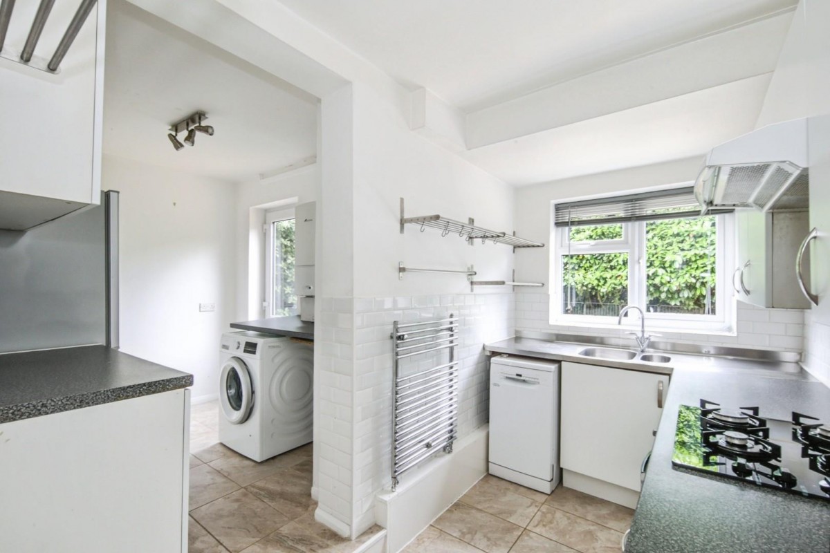 Ernsford Close, Dorridge, B93 8QT