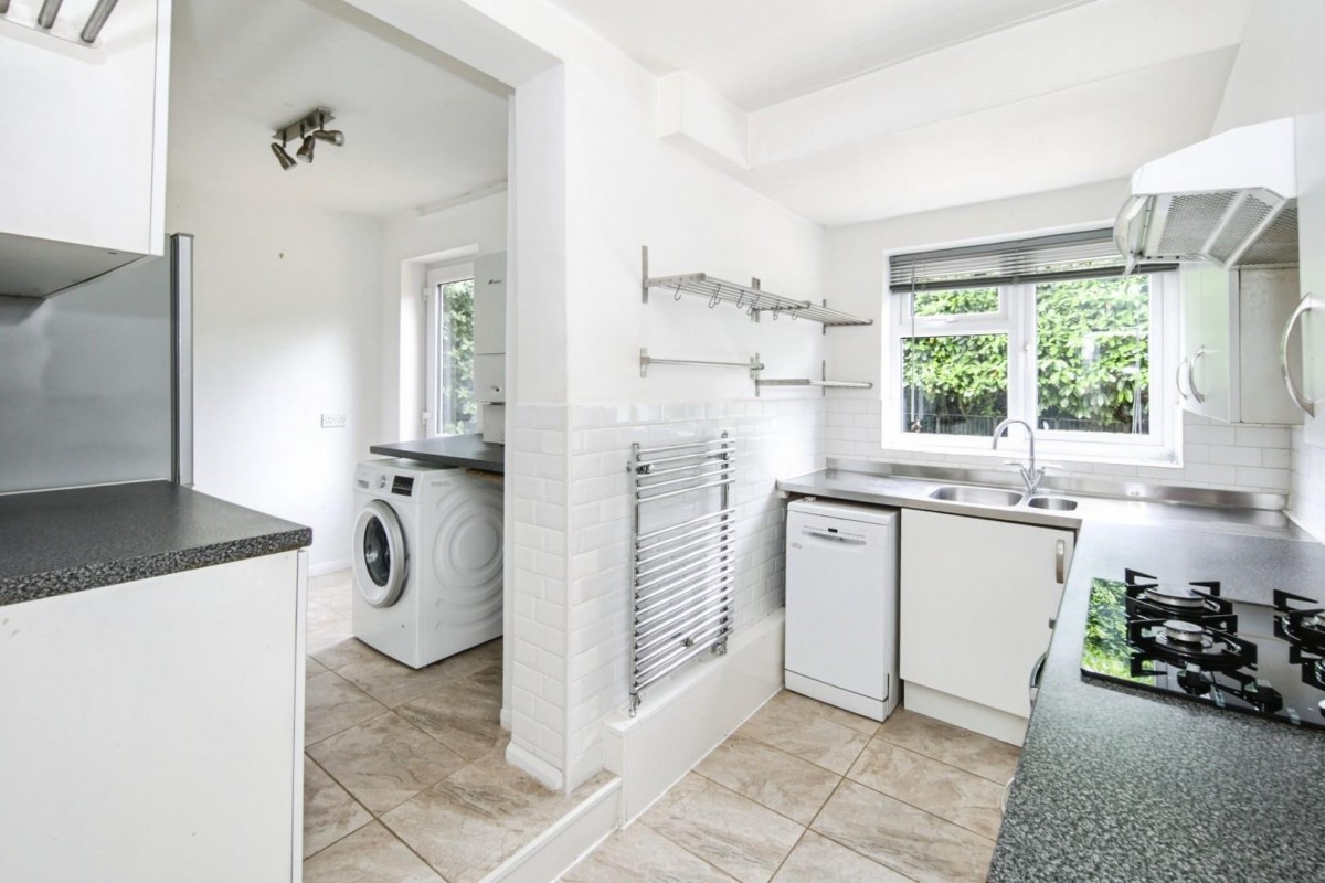 Ernsford Close, Dorridge, B93 8QT