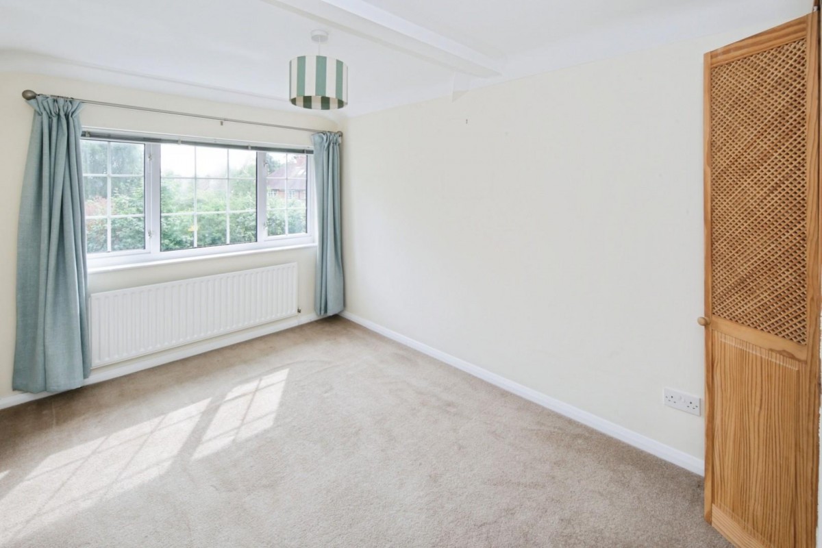 Ernsford Close, Dorridge, B93 8QT