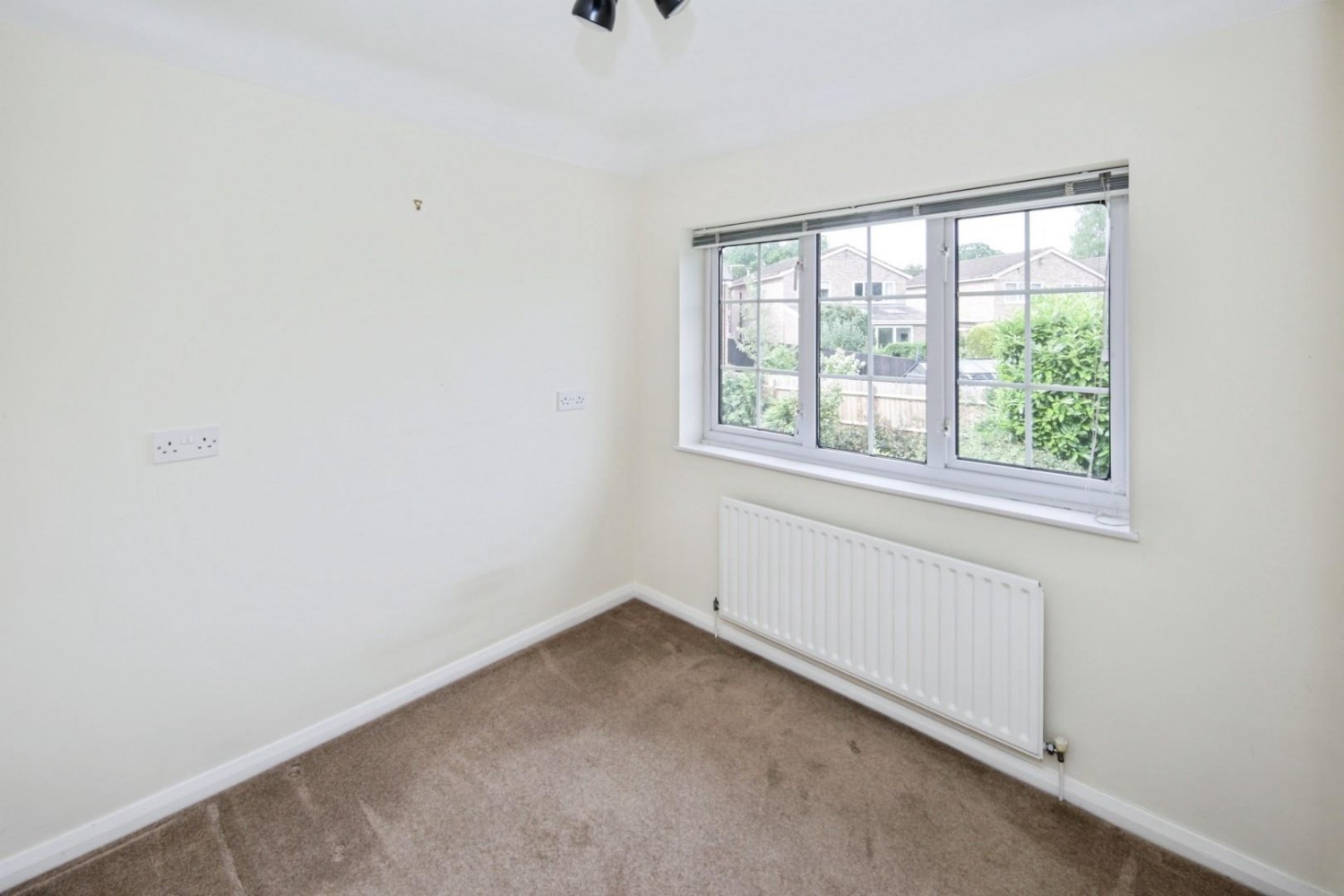 Ernsford Close, Dorridge, B93 8QT