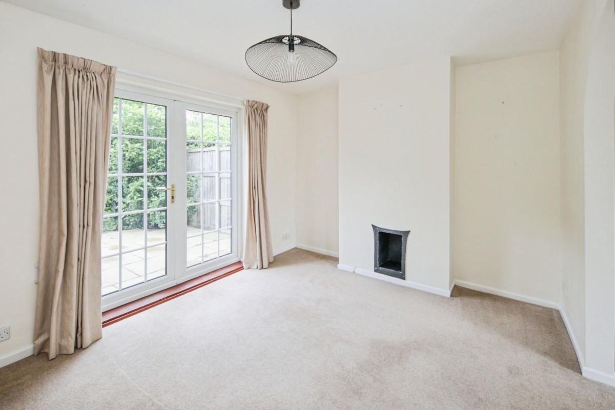Ernsford Close, Dorridge, B93 8QT