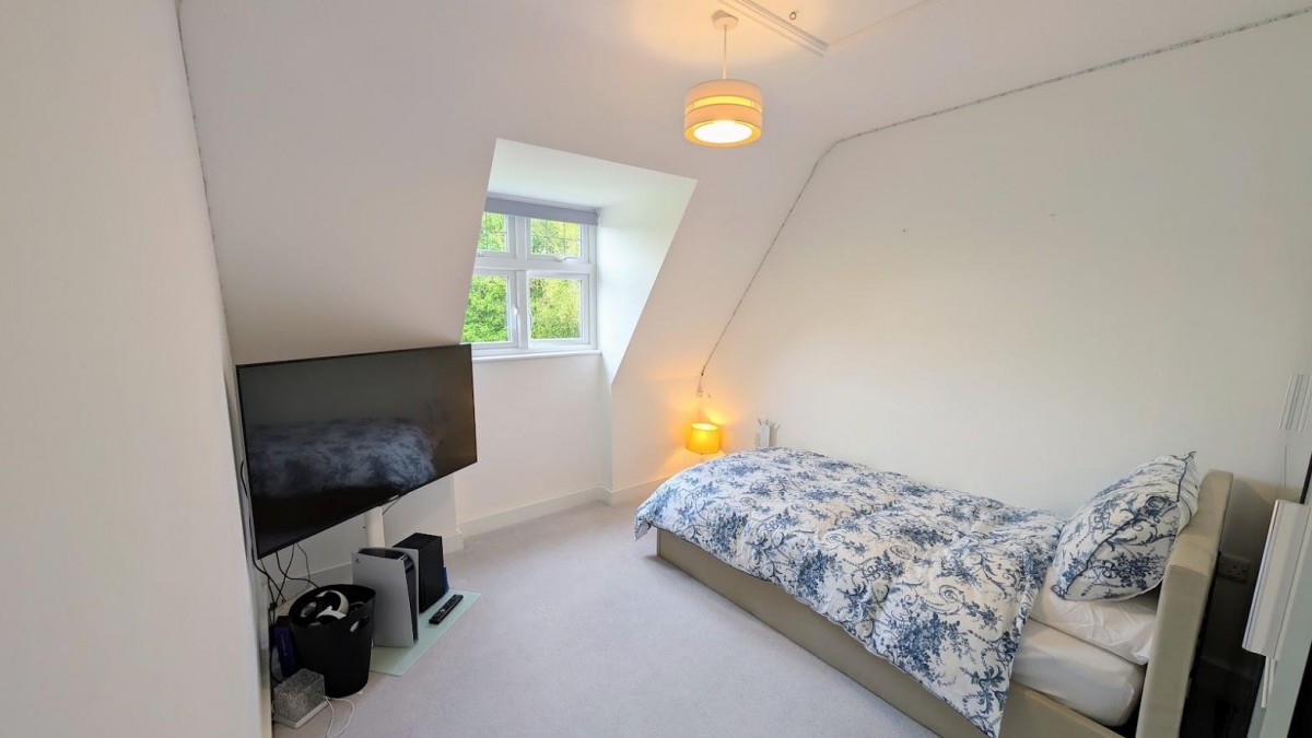 Old Gloucester Road, Alveston, Bristol
