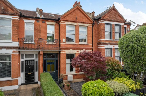 Merchiston Road, London, SE6 1SH